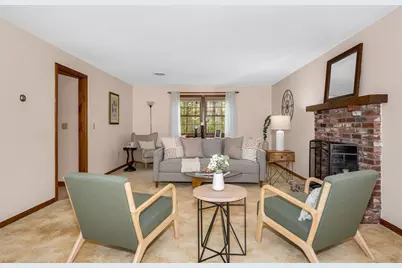 385 N Broadway, Haverhill, MA 01832 - Photo 12