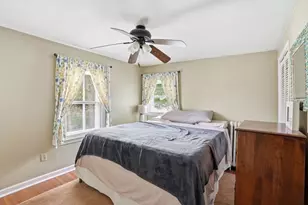 33 Hunt St, Weymouth, MA 02191 - Photo 16
