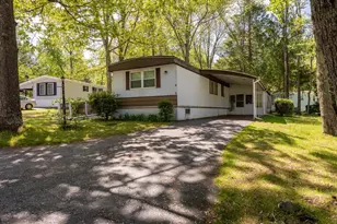 5 2nd St, Brookfield, MA 01506 - Photo 1