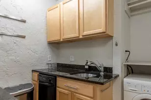 7 Primus Ave, Boston, MA 02114 - Photo 8