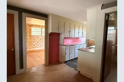 1049 Tucker Rd, Dartmouth, MA 02747 - Photo 18