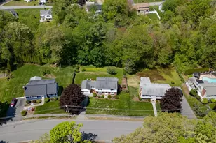16 Laurel, Hudson, MA 01749 - Photo 2