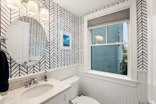 9 Belmont St, Boston, MA 02129 - Photo 10