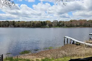 8 Canedy St, Wareham, MA 02576 - Photo 4