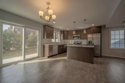 110 Lockhouse Rd #I, Westfield, MA 01085 - Photo 2