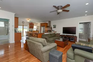 30 Orchard St, Amesbury, MA 01913 - Photo 4