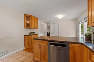 6 Edith Rd, Hudson, MA 01749 - Photo 8