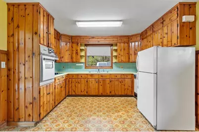 614 Parker St, Gardner, MA 01440 - Photo 14