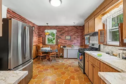 82 Needham St, Dedham, MA 02026 - Photo 12