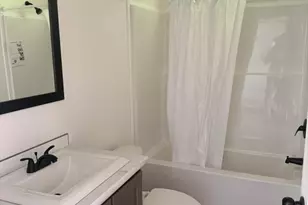 13 Parkwood Dr, West Springfield, MA 01089 - Photo 18
