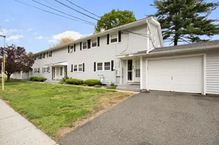 125 Lynwood Dr, Chicopee, MA 01022 - Photo 2