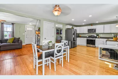 5 Church Ave, Taunton, MA 02780 - Photo 6