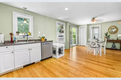 5 Church Ave, Taunton, MA 02780 - Photo 10