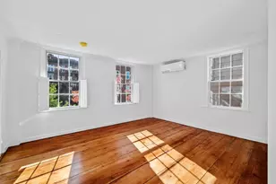 14 Lynde St, Salem, MA 01970 - Photo 6