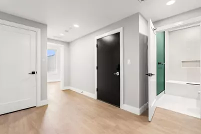 277 Border Street #204, Boston, MA 02128 - Photo 26