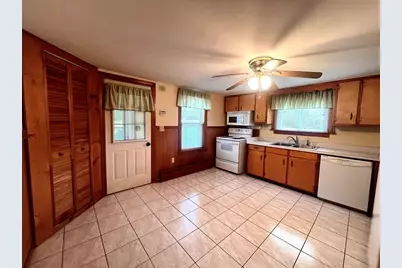 13 Hancock, Shrewsbury, MA 01545 - Photo 8