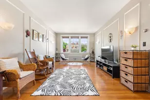 99 Perry St, Brookline, MA 02445 - Photo 4