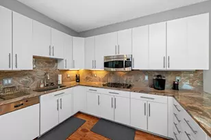 120 Seaver St, Brookline, MA 02445 - Photo 14