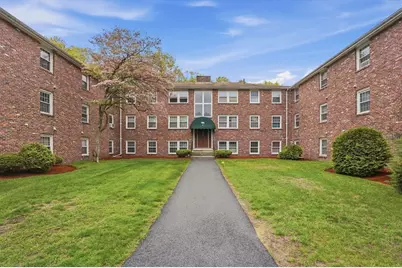 180 Tyngsboro Road #44E, Chelmsford, MA 01863 - Photo 2
