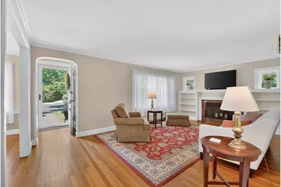490 Webster St, Needham, MA 02494 - Photo 4