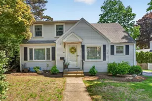 490 Webster St, Needham, MA 02494 - Photo 2