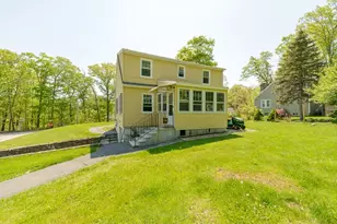 263 Highland St, Holden, MA 01520 - Photo 28