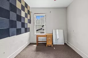 327 William St, Fall River, MA 02721 - Photo 16