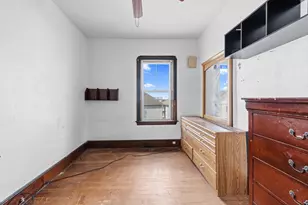 327 William St, Fall River, MA 02721 - Photo 36