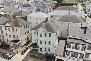 327 William St, Fall River, MA 02721 - Photo 2
