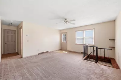19-21 Wedgewood Cir, Springfield, MA 01129 - Photo 24