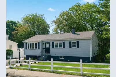 60 Pond Ln, Randolph, MA 02368 - Photo 2