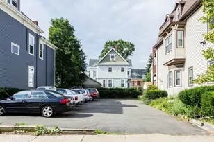 14 Arlington St, Somerville, MA 02145 - Photo 8