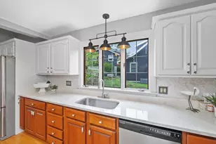 12 Newton Rd, Haverhill, MA 01830 - Photo 4