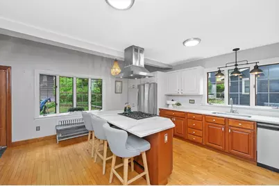12 Newton Rd, Haverhill, MA 01830 - Photo 2