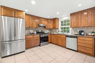 7 Haven Ln, Wayland, MA 01778 - Photo 26