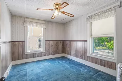17 Wedge St, Lowell, MA 01851 - Photo 24
