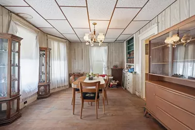 17 Wedge St, Lowell, MA 01851 - Photo 8