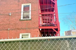 179-183 Walnut St, Holyoke, MA 01040 - Photo 2