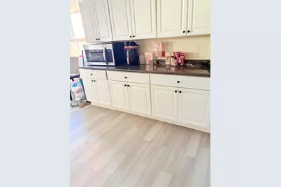 179-183 Walnut Street, Holyoke, MA 01040 - Photo 8