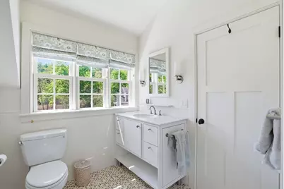 1327 Tremont St, Duxbury, MA 02332 - Photo 36