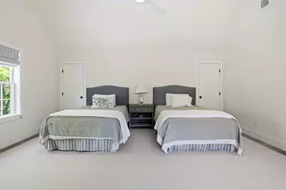 1327 Tremont St, Duxbury, MA 02332 - Photo 34
