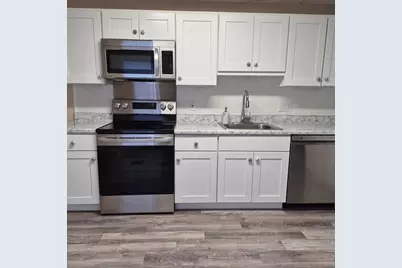 20-22 Summer Street #Unit 22, Melrose, MA 02176 - Photo 2