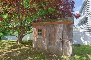 64 Hillcrest Rd, Waltham, MA 02451 - Photo 32