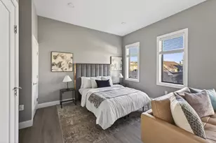 656 Saratoga, Boston, MA 02128 - Photo 2