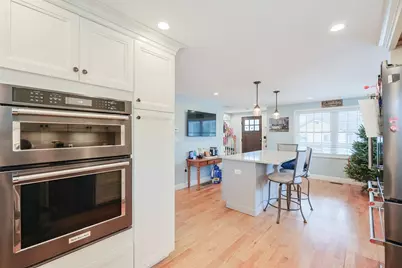 43 Marjorie St, Attleboro, MA 02703 - Photo 12