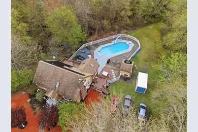 35 Chestnut Dr, Brockton, MA 02301 - Photo 36