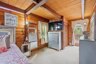 35 Chestnut Dr, Brockton, MA 02301 - Photo 12
