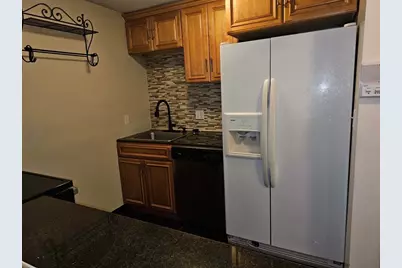 13 Powderhouse Ct #13, Amesbury, MA 01913 - Photo 2