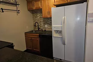 13 Powderhouse Ct, Amesbury, MA 01913 - Photo 2