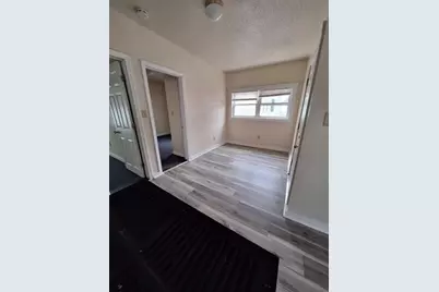85 Beetle St #2N, New Bedford, MA 02746 - Photo 4